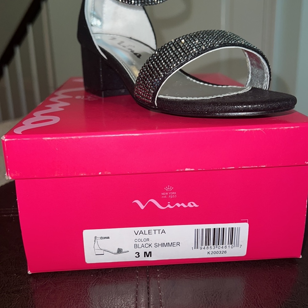 Black Heels With Rhinestones - Picture 4 of 4